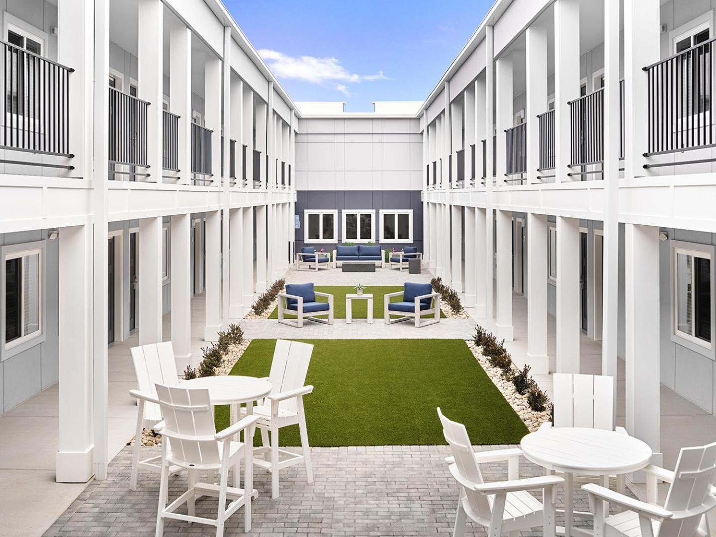 Stayapt Suites Greenville-Haywood Mall ภายนอก รูปภาพ